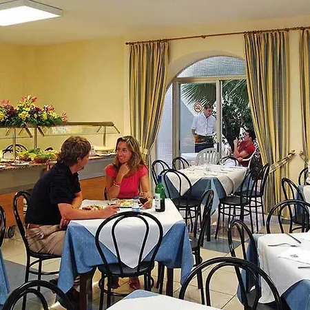 Hotel Internacional Hotel 2*