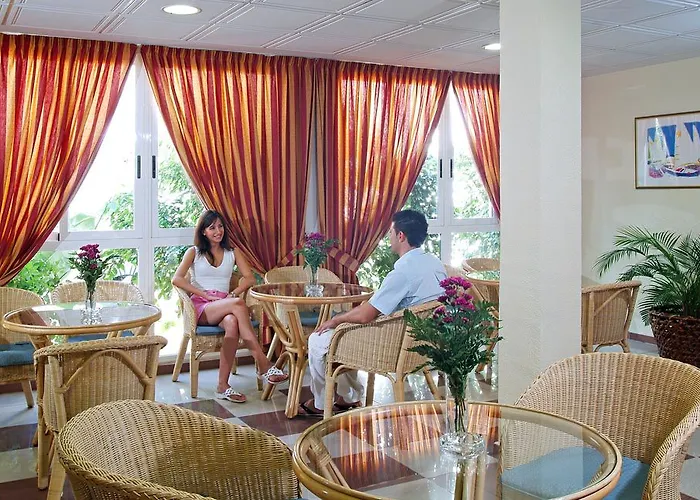 Bh Internacional Hotel 2*
