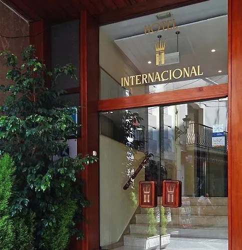 Bh Internacional Hotell 2*