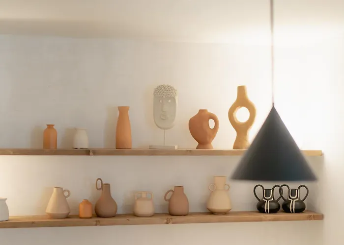 Internacional Hotel 2*