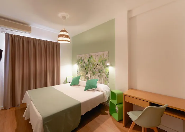 Bh Internacional Hotell 2*