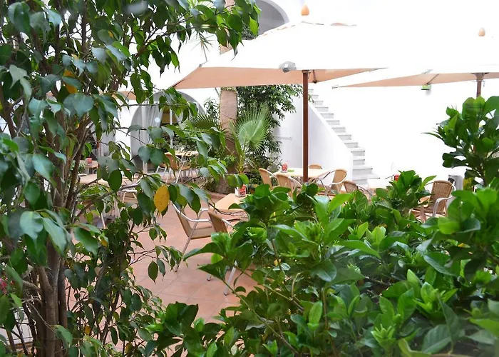 Bh Internacional Hotell 2*