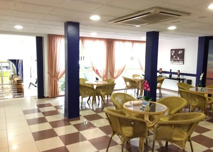 Bh Internacional Hotel 2*